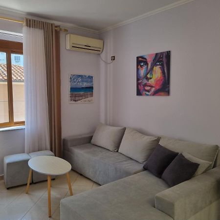 Glamorous Apartment In טיראנה מראה חיצוני תמונה