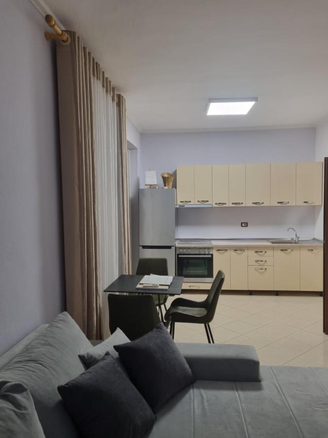 Glamorous Apartment In טיראנה מראה חיצוני תמונה
