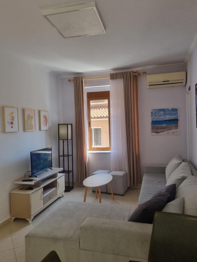 Glamorous Apartment In טיראנה מראה חיצוני תמונה